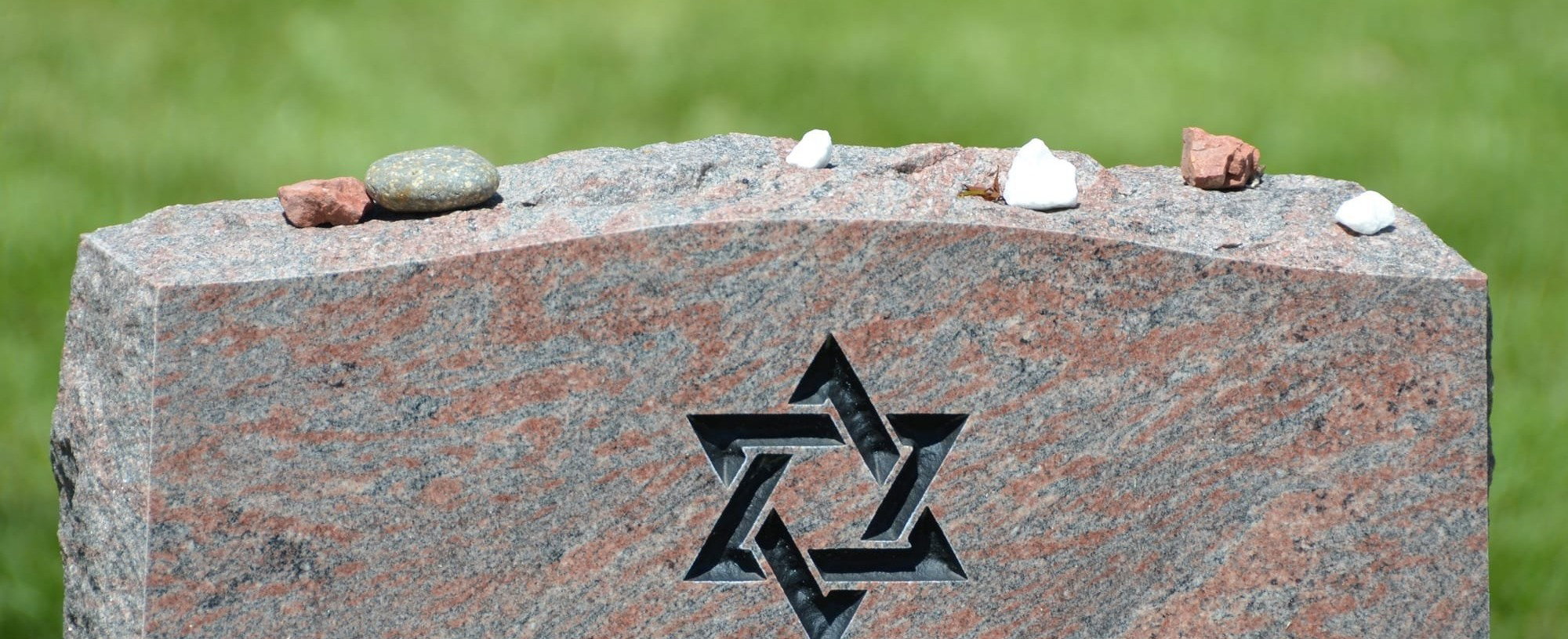בורקין מצבות - דוגמת מצבה 1