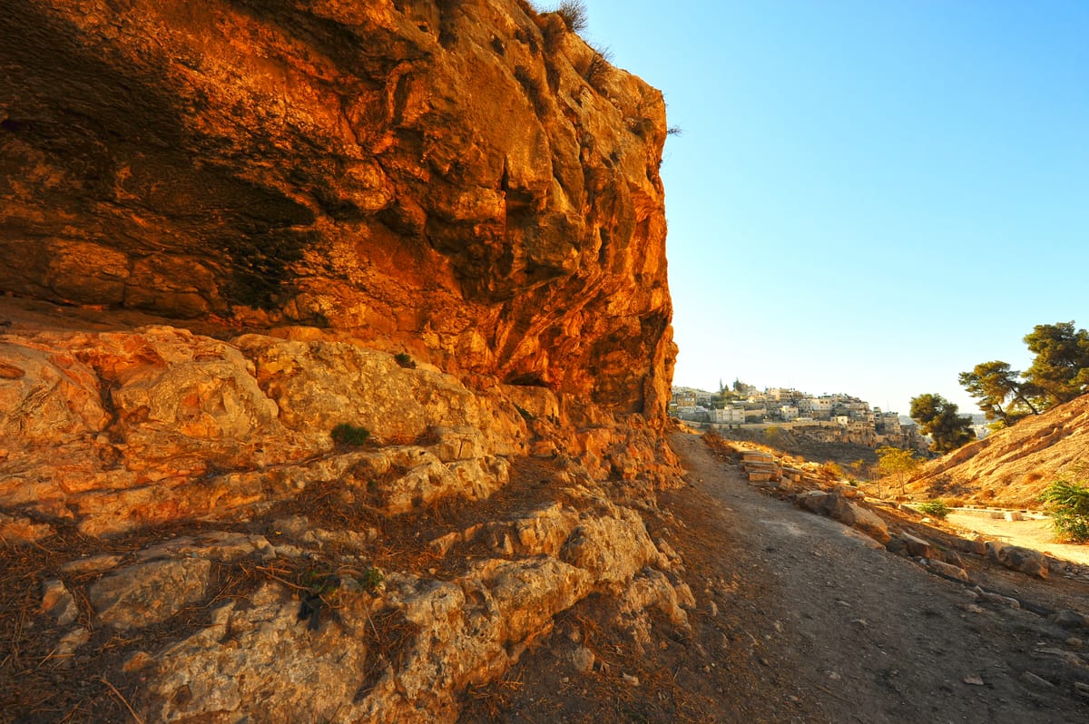 מצבות הר מנוחות - דוגמת מצבה 1
