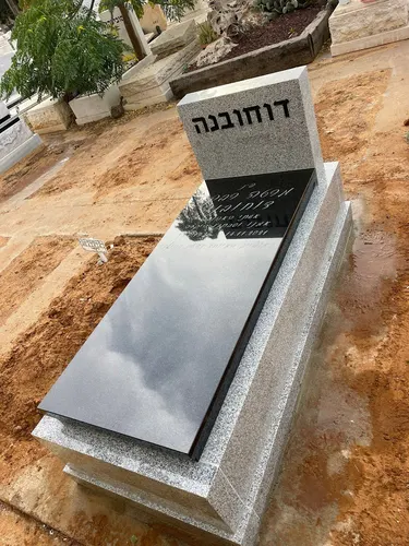מצבות גרניט אפור - קטלוג 12