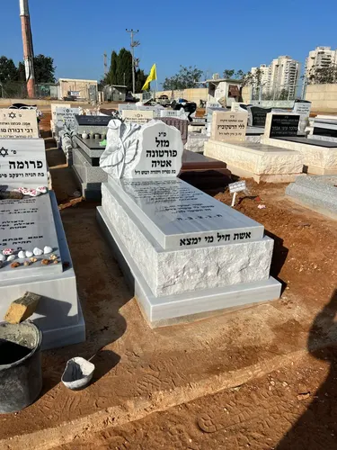 מק'ט 922. מצבה ליחידה