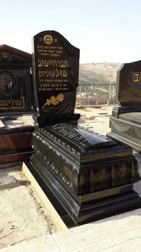 מצבה-בודדת-לנפטר-יחיד-תמונה-155